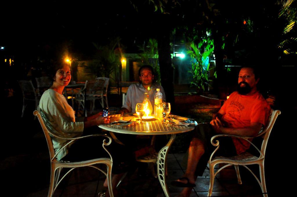 Hotel Milano Tourist Rest Anuradhapura Esterno foto