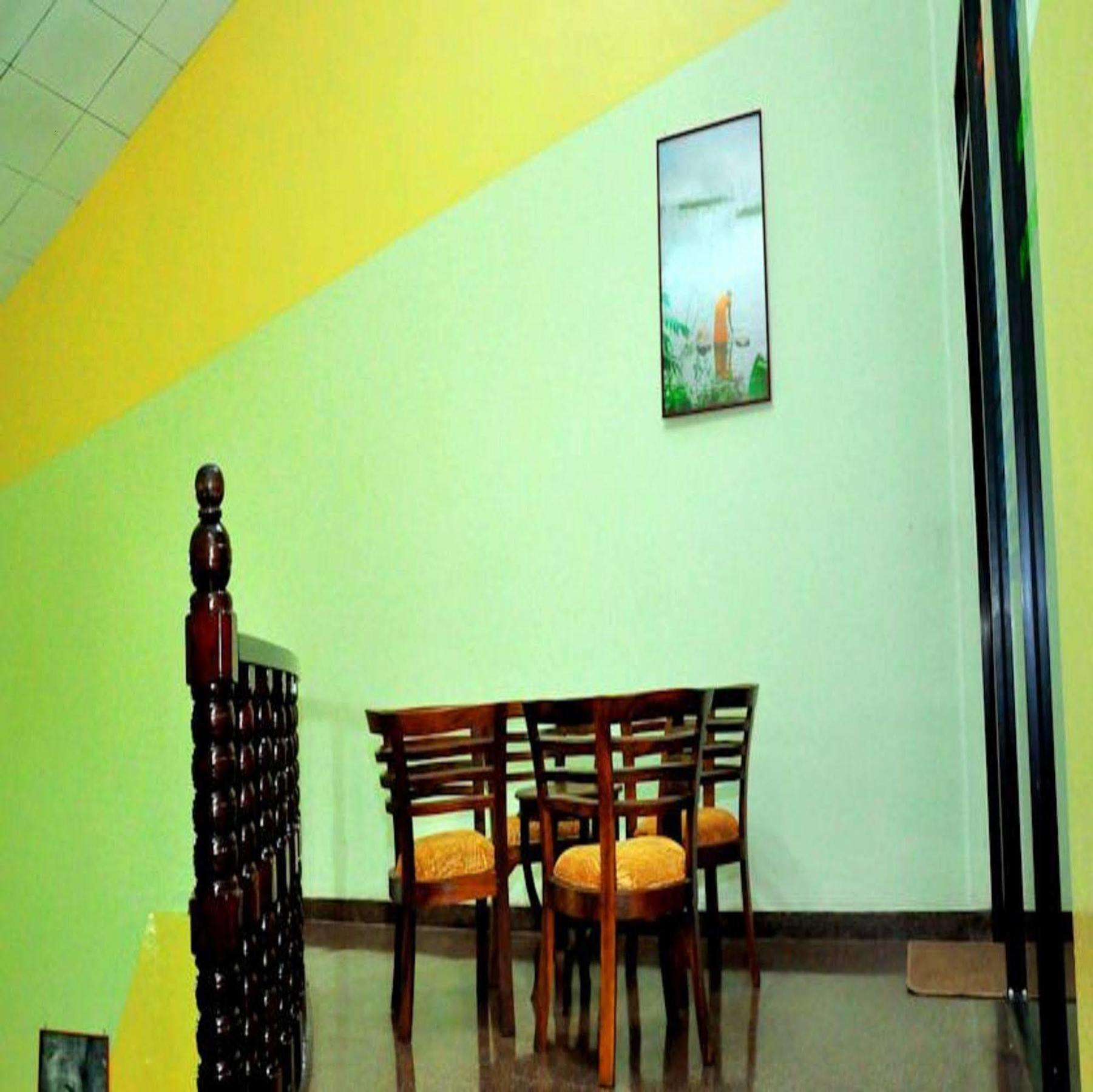 Hotel Milano Tourist Rest Anuradhapura Esterno foto