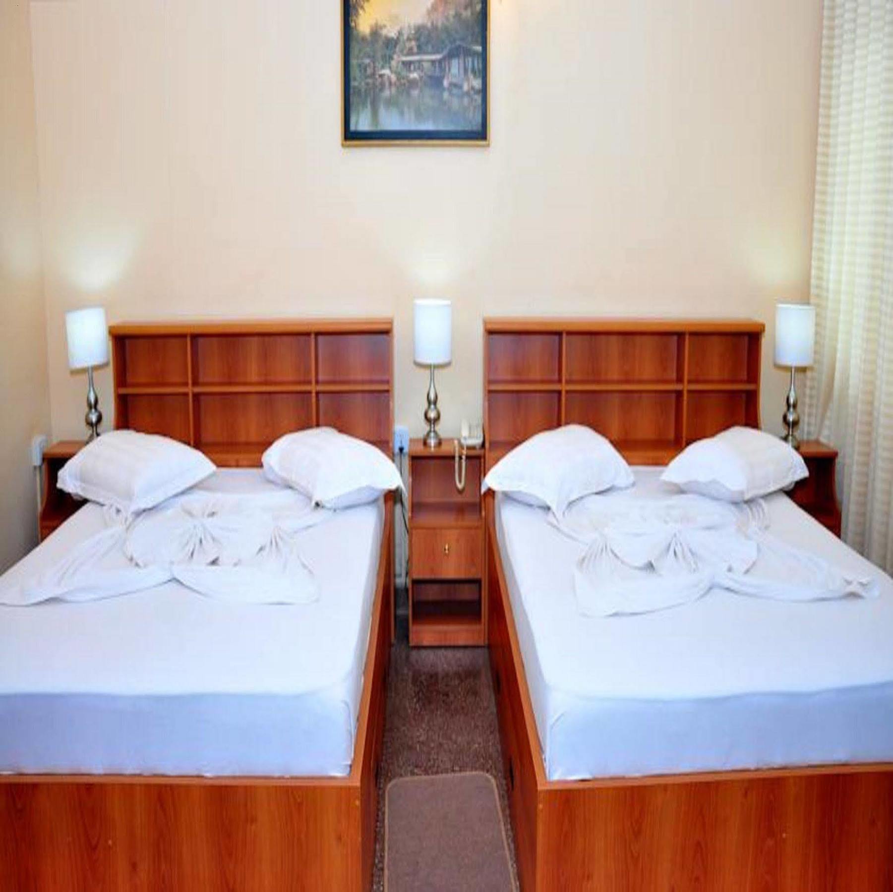 Hotel Milano Tourist Rest Anuradhapura Esterno foto