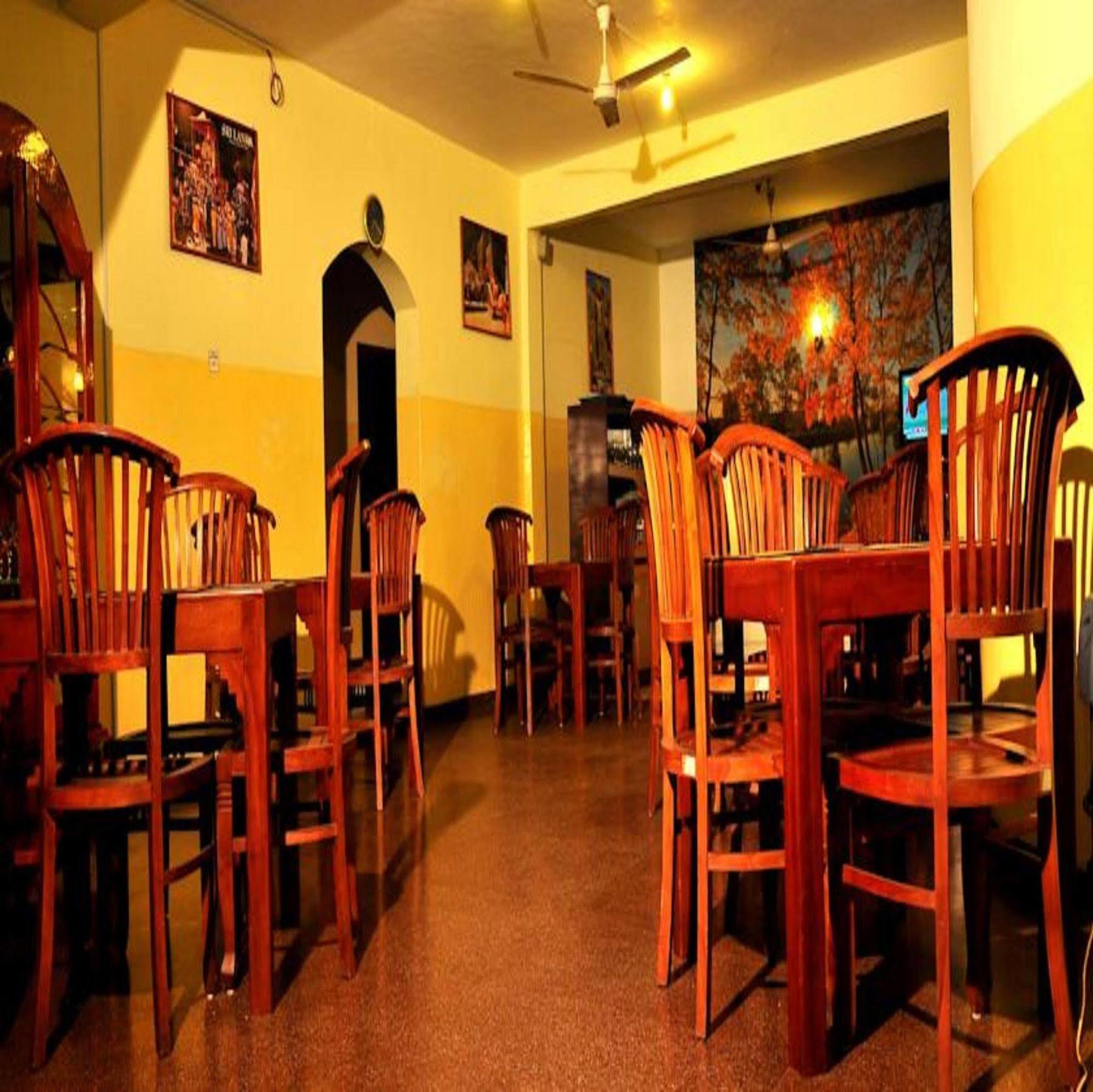 Hotel Milano Tourist Rest Anuradhapura Esterno foto